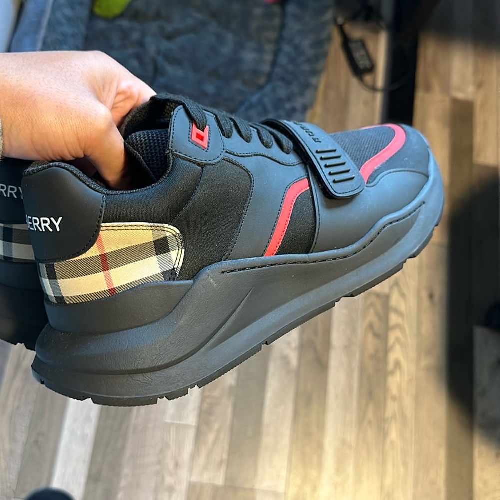 Men’s Burberry shoes